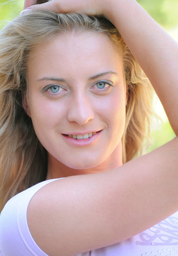 Фаина, 24